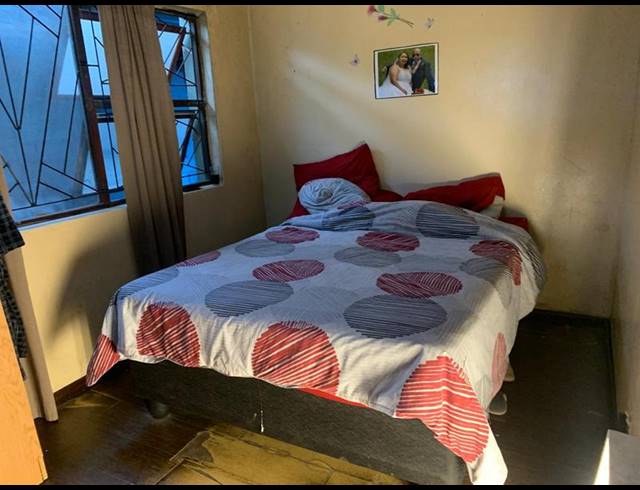 4 BEDROOM HOUSE FOR SALE IN BEVERLY PARK